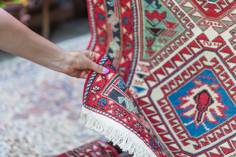 Choosing the Right Rug for Your Home